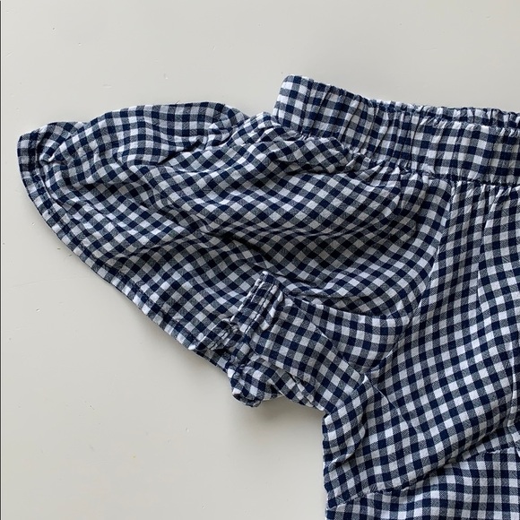 Off the shoulder top - Picture 2 of 4